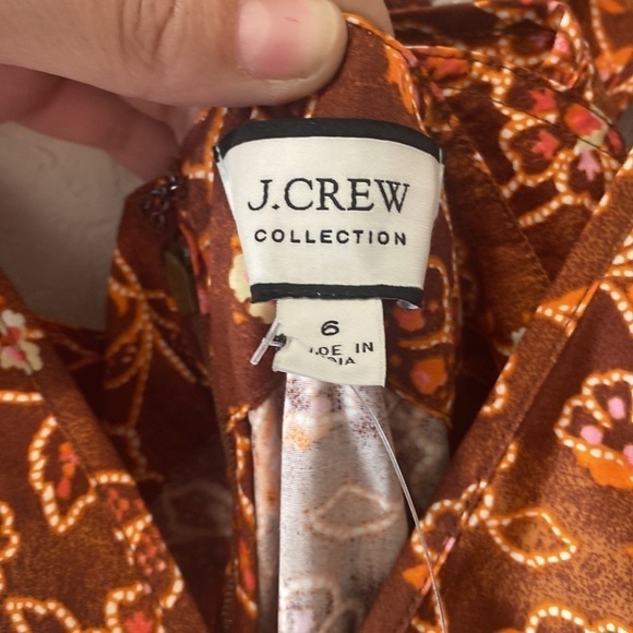 𝅺J.Crew Cross-back Ruffle-Hem Dress - Size 6 - Picture 4 of 14